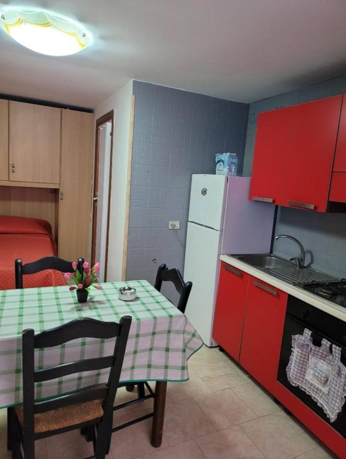 La Casa E Pulcinella Apartment Наполи Екстериор снимка